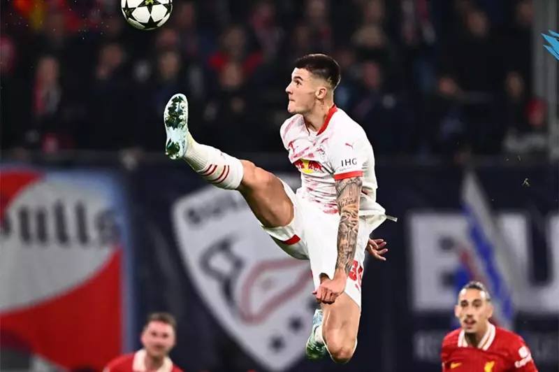 سيسكو يوضح موقفه النهائي من عرض آرسنال