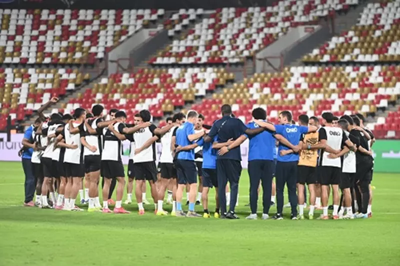 بعثة الزمالك تطير إلى جنوب أفريقيا لمواجهة كايزر تشيفز