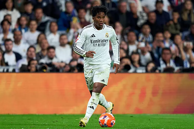 تقارير: ليون يتفق مع ريال مدريد على صفقة إندريك