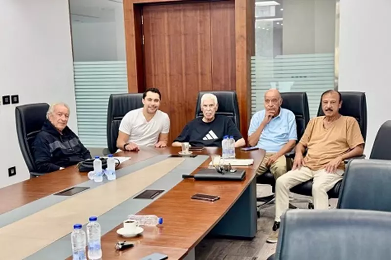 عودة حسن شحاتة لممارسة عمله في اتحاد الكرة